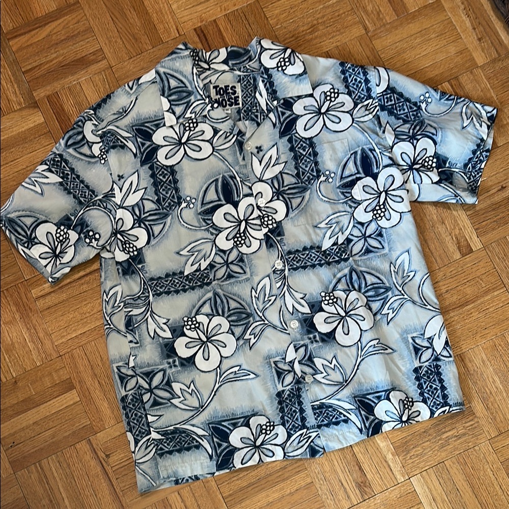 Toes on the Nose Hawaiian Shirt floral design
